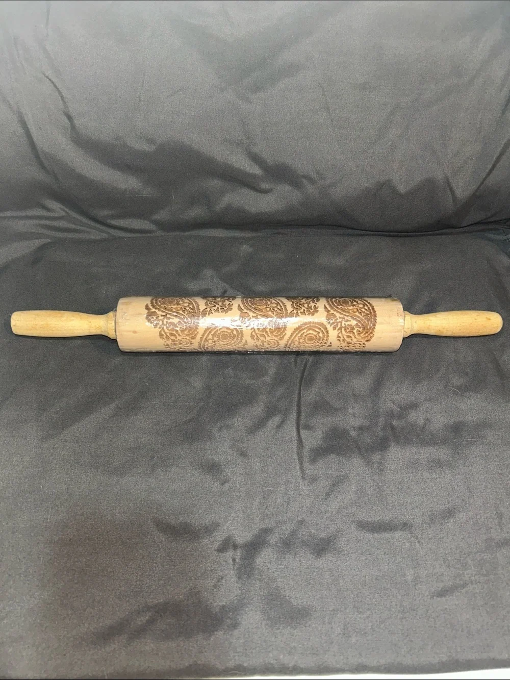 Engraved Wooden Rolling Pin - Light Natural w paisley design